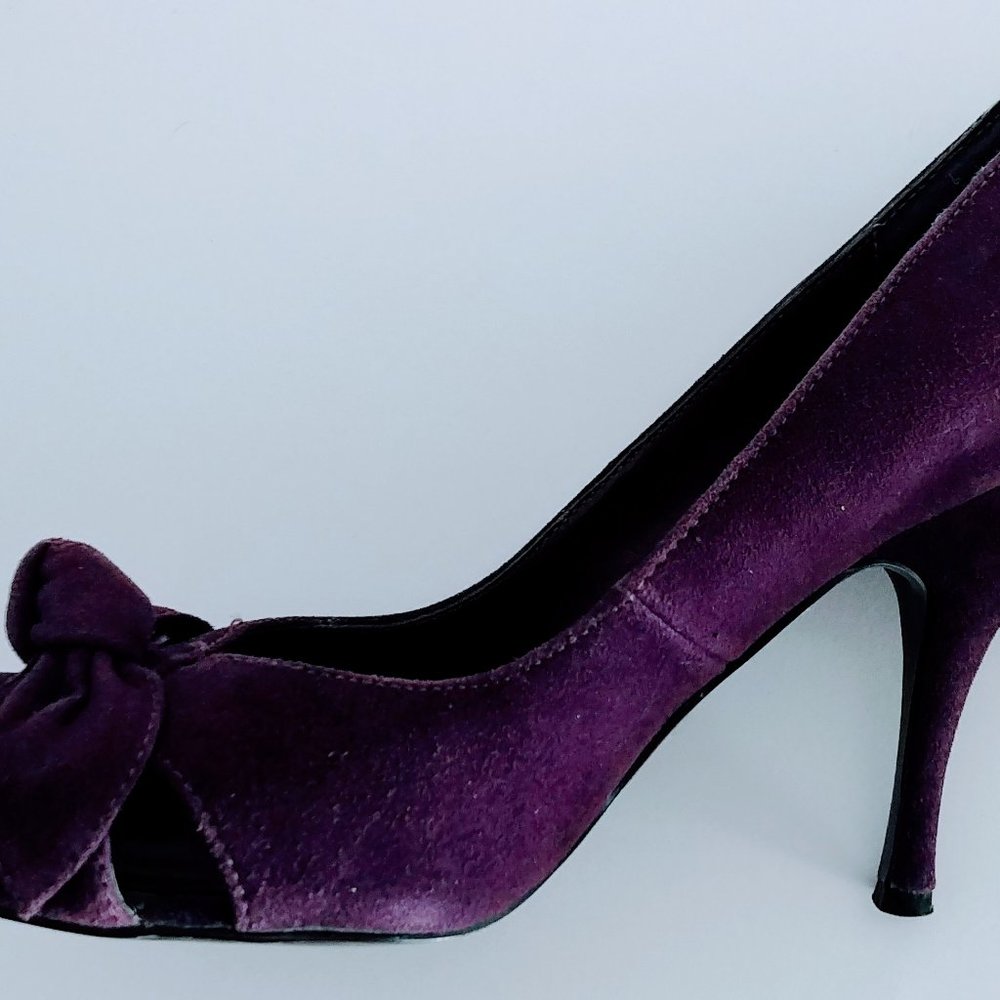 Purple peep toe